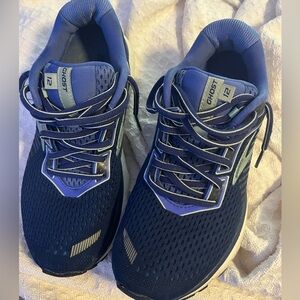 Brooks Ghost 12